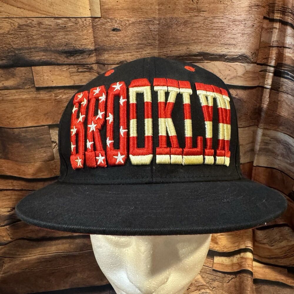 Carbon Elements Brooklyn Hat Black Red Snapback Cap American Flag USA Flat Bill